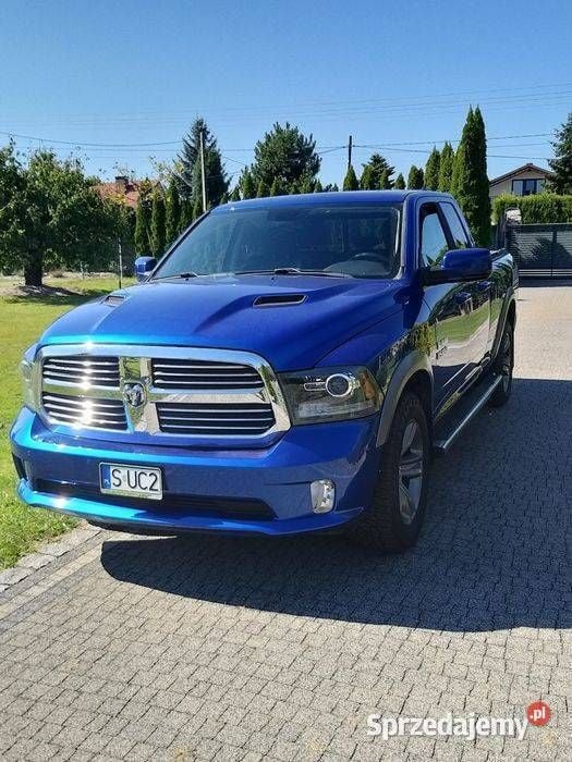 Granatowy Używany 2016 RAM 1500 Pickup | 92 000 zł (Dość drogi) - Obraz 1/4