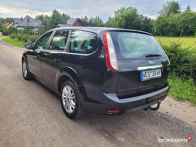Używany Ford Focus Ghia 2009 Czarny Kombi