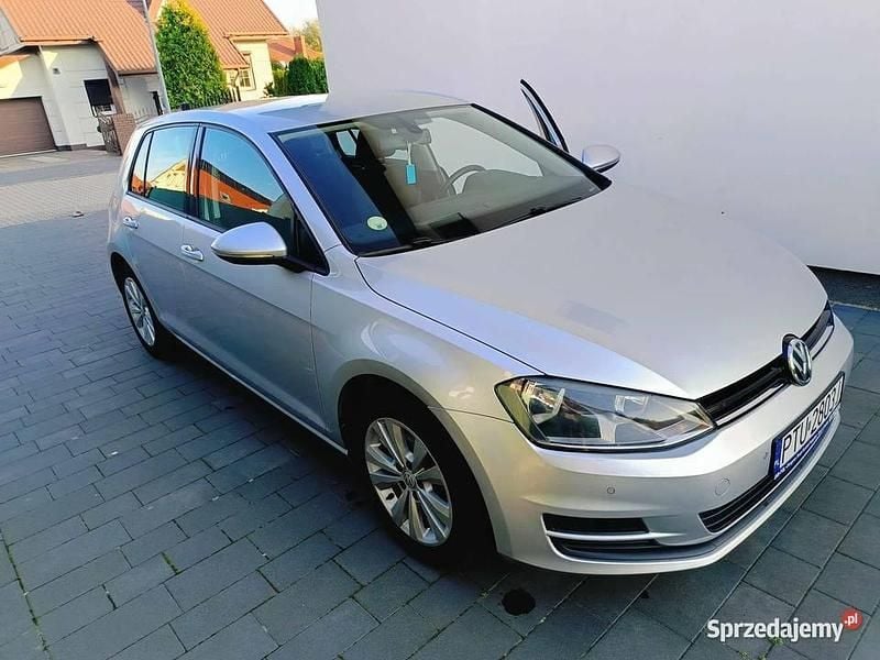 Używany VW Golf VII 2014 Srebrny Hatchback