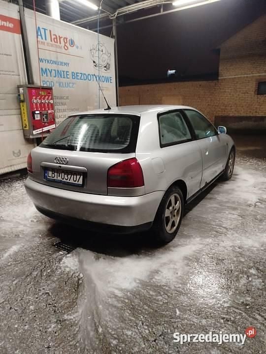 Używany Audi A3 1998 Srebrny Coupe