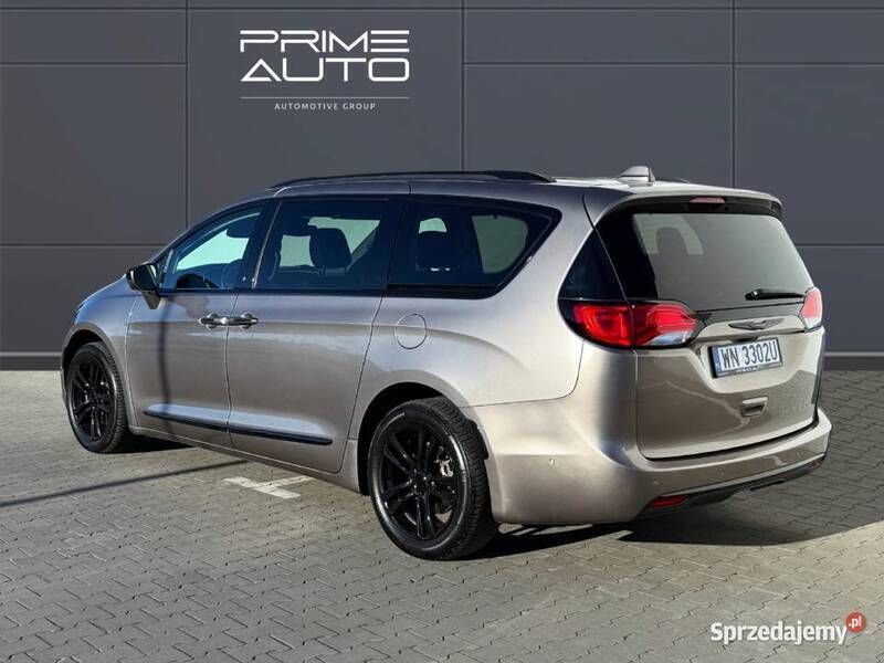 Używany 2018 Chrysler Pacifica SUV | 109 900 zł (Dość drogi) - Obraz 1/4
