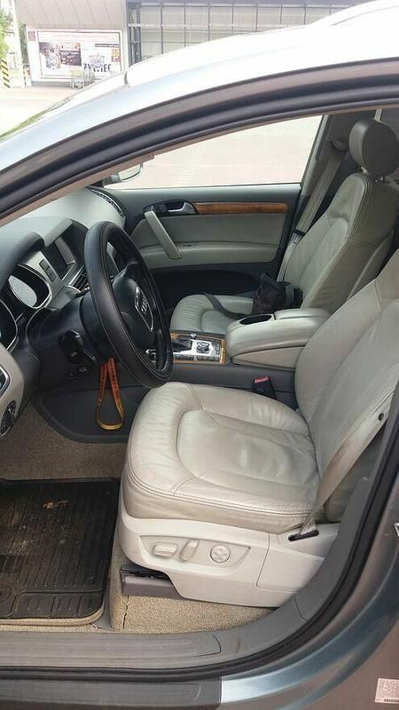 Używany Audi Q7 2007 Inny kolor SUV