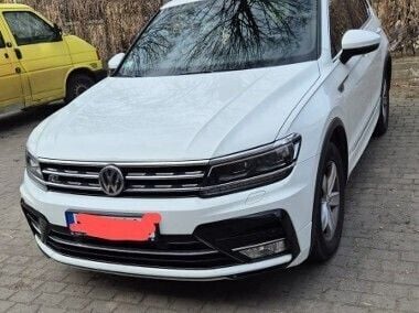 Biały Używany 2016 VW Tiguan R SUV | 75 000 zł (Dość drogi) - Obraz 1/4