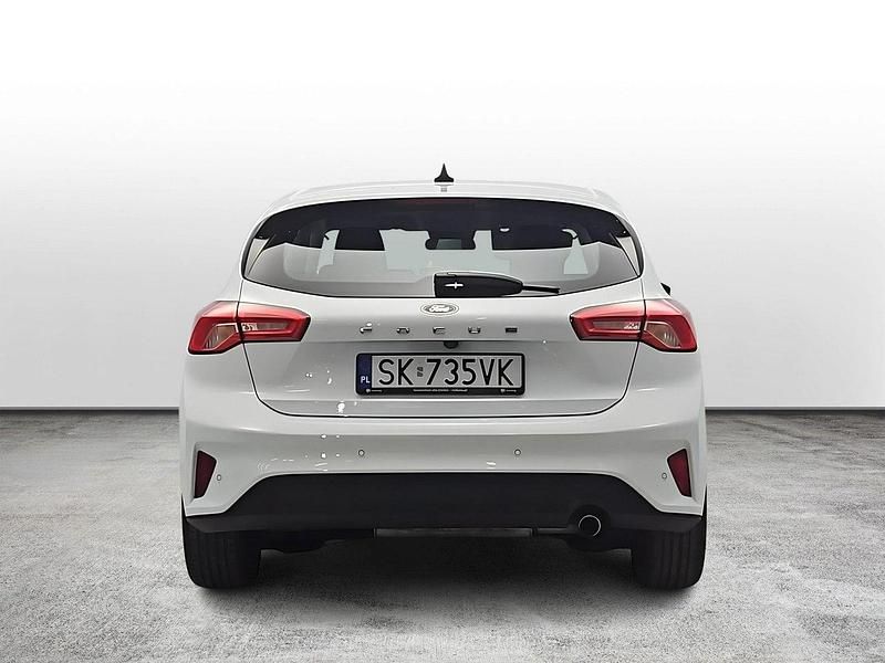Używany Ford Focus 120 KM (88 kW) 2021 Biały Hatchback