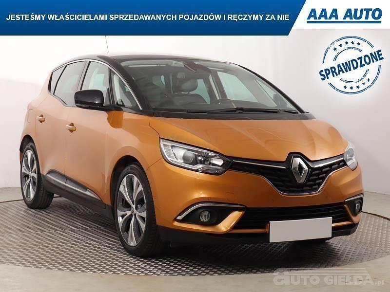 Używany Renault Scénic III 2016 Pomarańczowy Minivan