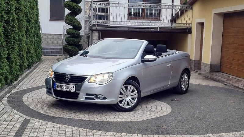 Srebrny (metalik) Używany 2008 VW Eos Kabriolet | 15 900 zł - Obraz 1/4