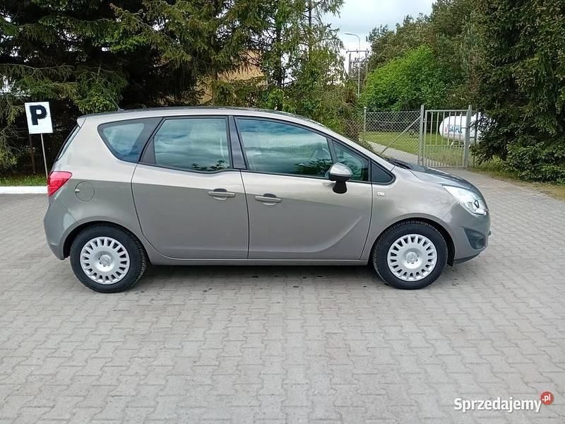 Używany Opel Meriva 2011 Minivan