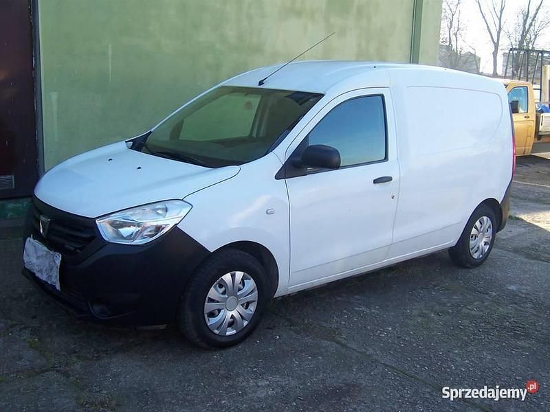 Używany 2015 Dacia Dokker Minivan | 24 800 zł (Uczciwa cena) - Obraz 1/4
