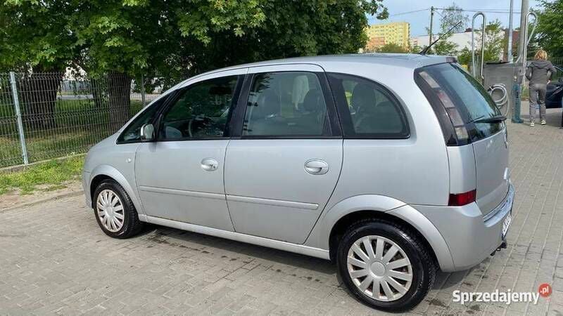 Używany Opel Meriva 105 KM (77 kW) 2007 Srebrny Minivan