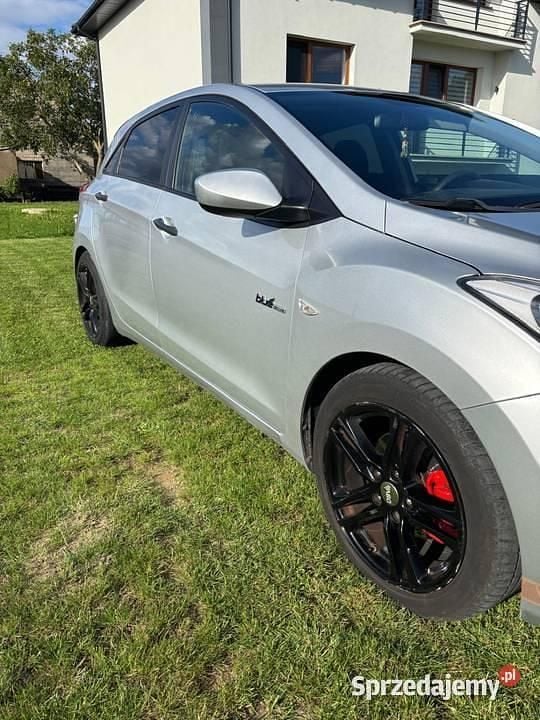 Srebrny Używany 2012 Hyundai i30 Hatchback | 21 700 zł (Uczciwa cena) - Obraz 1/4