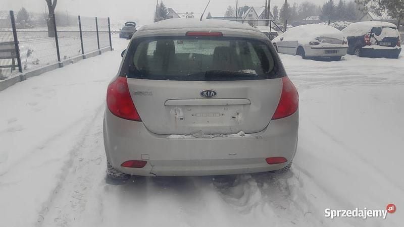 Używany Kia Ceed 109 KM (80 kW) 2008 Hatchback