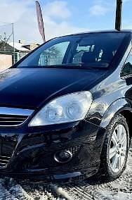 Używany Opel Zafira Cosmo 140 KM (102 kW) 2010 Czarny (metalik) Minivan