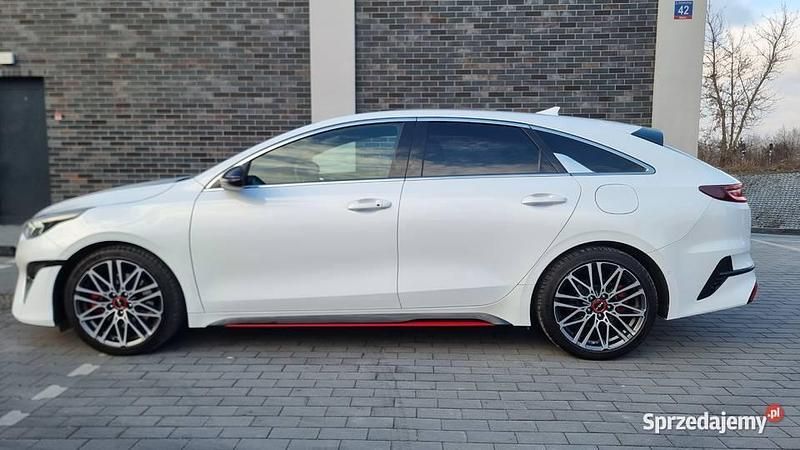 Używany Kia ProCeed GT 204 KM (150 kW) 2023 Hatchback
