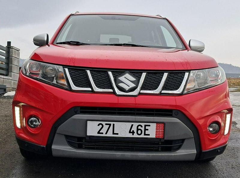 Używany Suzuki Vitara 140 KM (102 kW) 2017 Czerwony SUV
