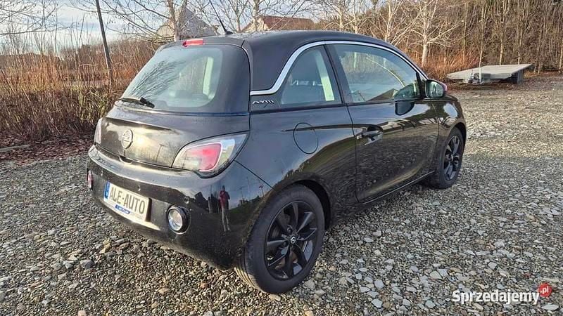 Czarny Używany 2016 Opel Adam Hatchback | 28 900 zł (Uczciwa cena) - Obraz 1/4