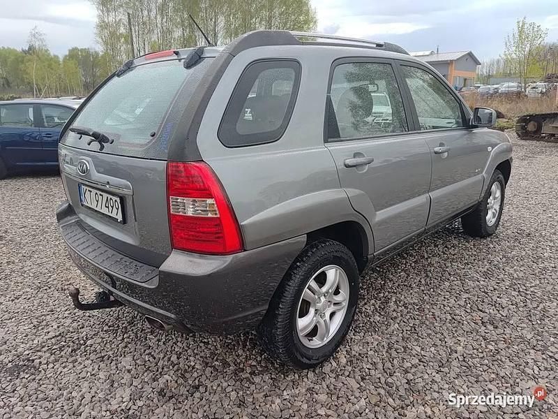 Używany Kia Sportage 140 KM (102 kW) 2007 Szary SUV