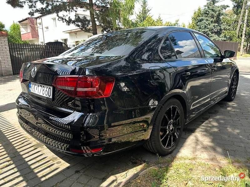 Używany VW Jetta 125 KM (91 kW) 2017 Czarny Sedan/Limuzyna