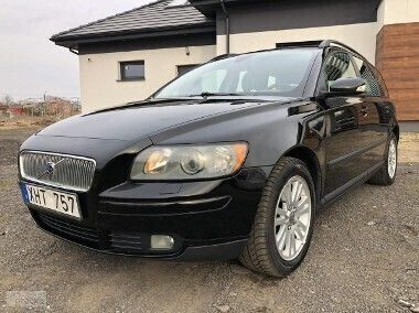 Czarny Używany 2005 Volvo V50 Kinetic Kombi | 17 900 zł - Obraz 1/4