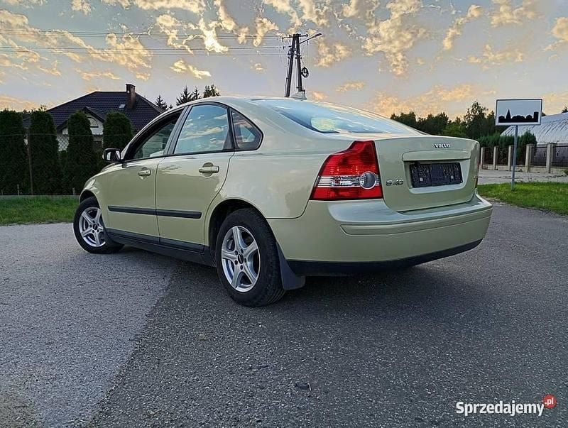 Używany 2005 Volvo S40 Sedan/Limuzyna | 9900 zł - Obraz 1/4