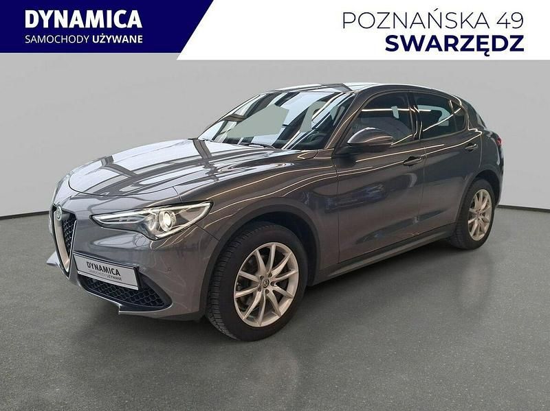 Używany Alfa Romeo Stelvio Executive 280 KM (205 kW) 2019 Szary SUV