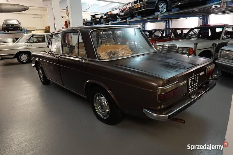 Używany Lancia 2000 1971 Brązowy Sedan/Limuzyna