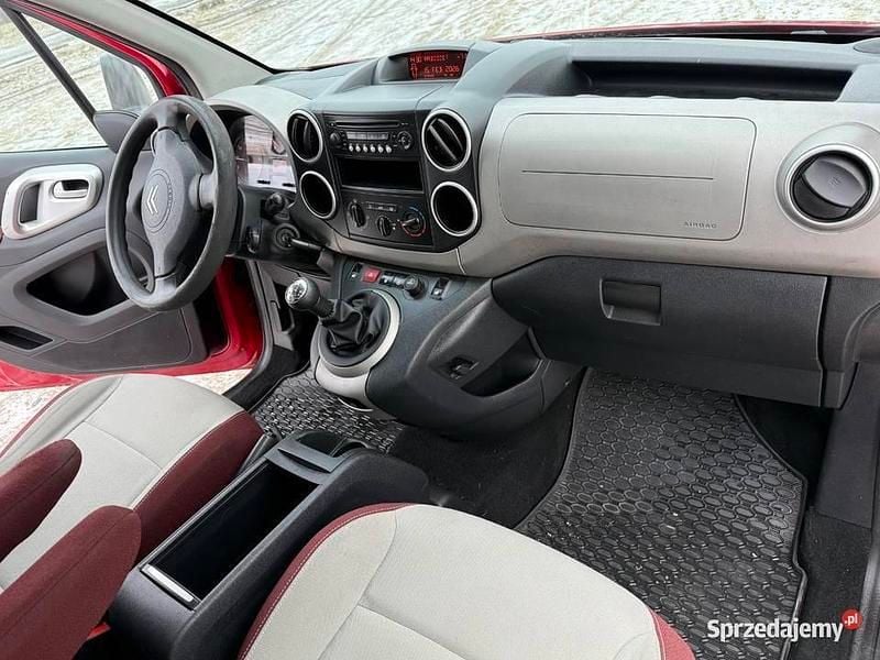 Używany Citroën Berlingo 2010 Czerwony Minivan