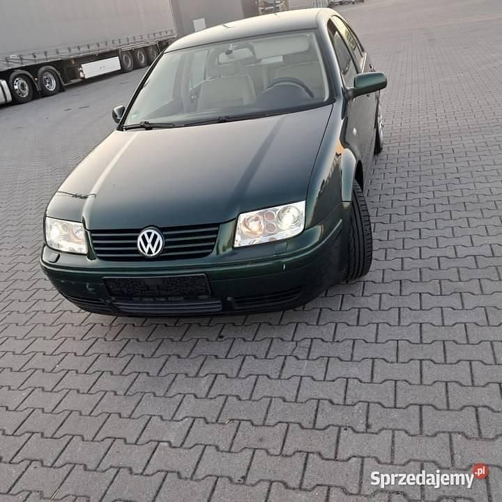 Zielony Używany 2000 VW Bora Sedan/Limuzyna | 6900 zł (Dość drogi) - Obraz 1/4