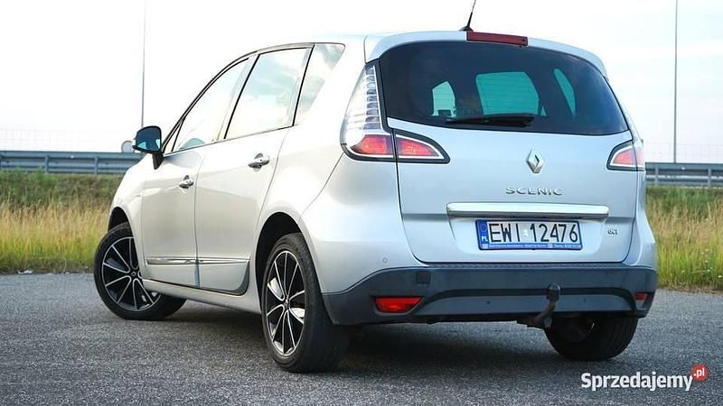 Używany 2014 Renault Scénic III Bose Edition Minivan | 25 400 zł (Uczciwa cena) - Obraz 1/4