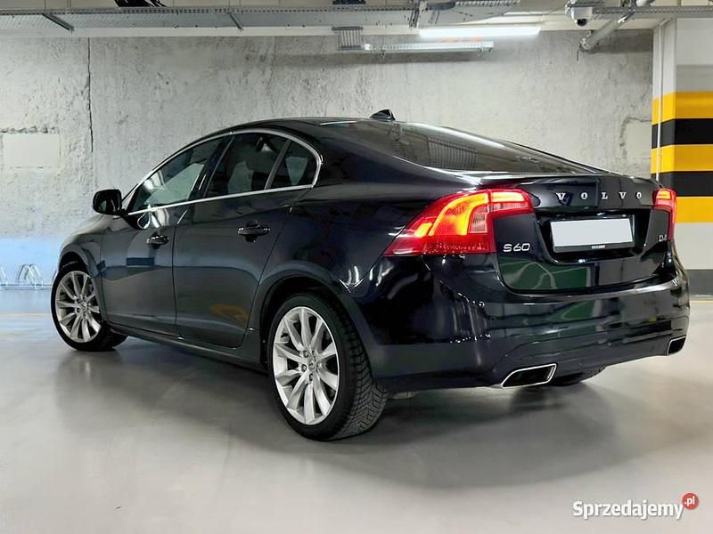 Używany Volvo S60 Momentum 2014 Sedan/Limuzyna