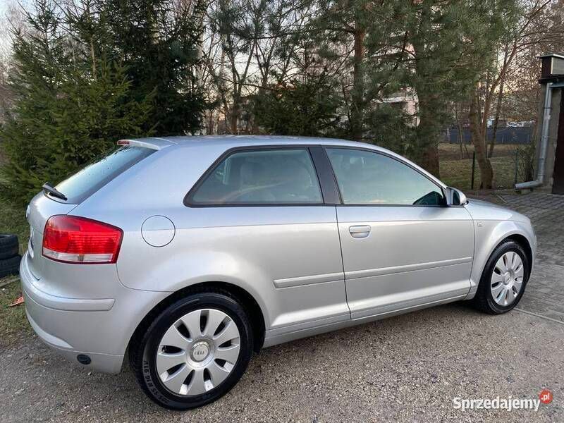 Używany Audi A3 102 KM (75 kW) 2003 Srebrny Hatchback