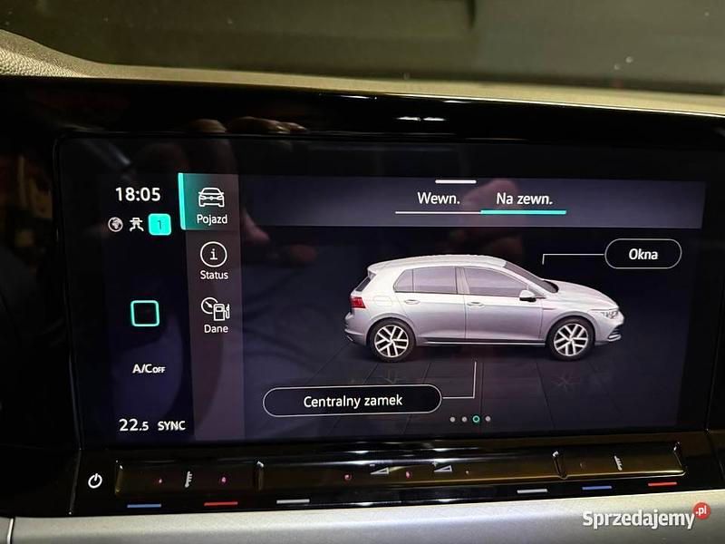 Używany VW Golf VIII 2022 Biały Hatchback