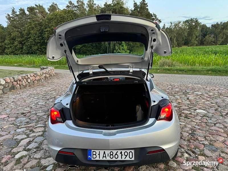 Używany Opel Astra GTC 2012 Srebrny Coupe
