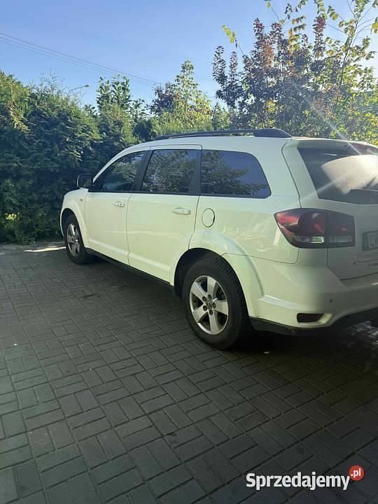Używany 2012 Fiat Freemont SUV | 24 500 zł - Obraz 1/4