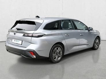 Używany Peugeot 308 Active 130 KM (95 kW) 2022 Szary