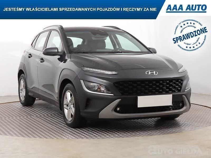 Używany Hyundai Kona 120 KM (88 kW) 2020 Szary SUV