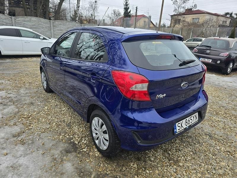 Używany Ford Ka Plus 86 KM (63 kW) 2019 Niebieski ciemny (metalik) Hatchback