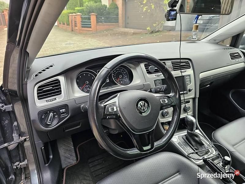 Używany VW Golf VII 170 KM (125 kW) 2016 Szary Kombi