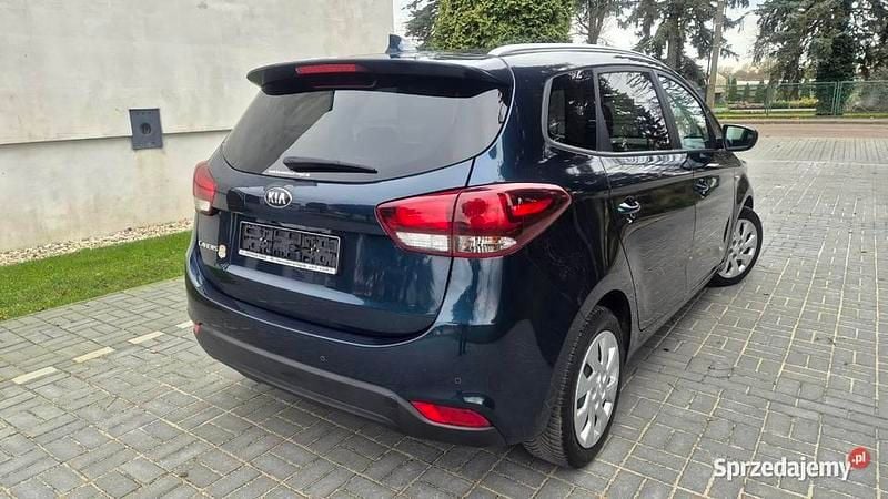 Używany Kia Carens 2018 Granatowy Minivan