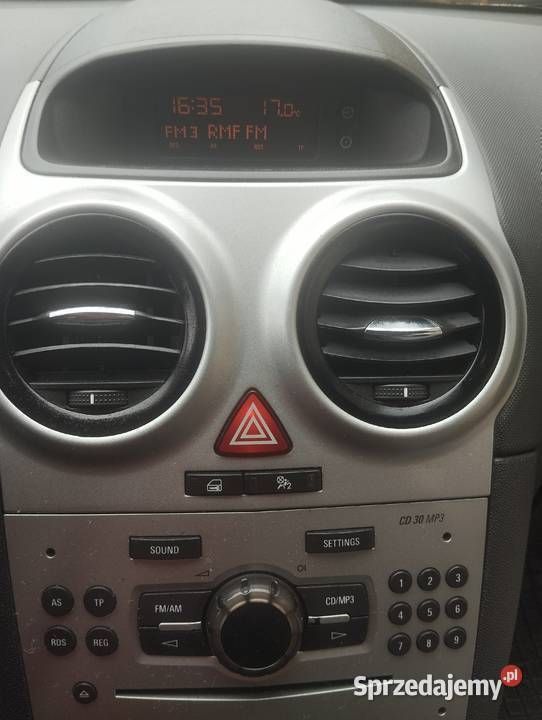 Używany Opel Corsa 2011 Srebrny Hatchback