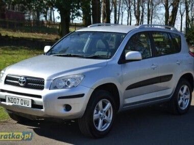 Srebrny Używany 2007 Toyota RAV4 SUV | 27 900 zł (Dość drogi) - Obraz 1/4