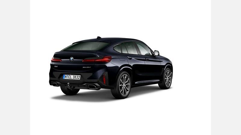 Używany BMW X4 Performance 190 KM (139 kW) 2024 Czarny carbon m metalizowany SUV