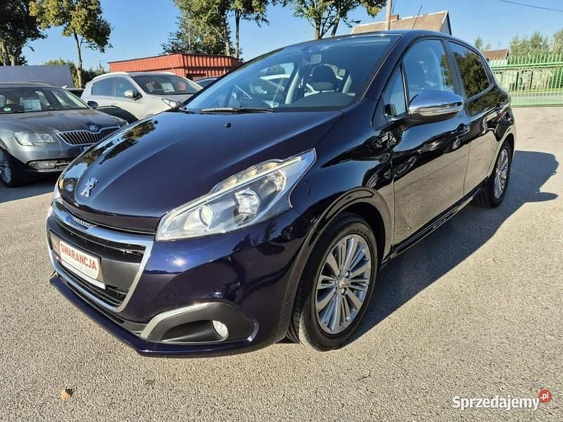 Fioletowy Używany 2016 Peugeot 208 Hatchback | 25 500 zł (Dobra cena) - Obraz 1/4