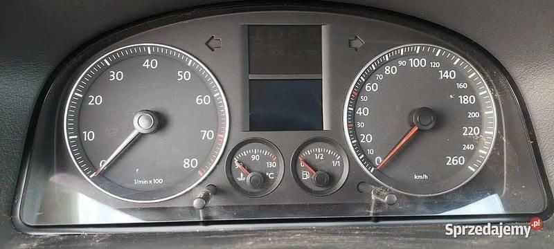 Używany VW Touran 2004 Czarny Minivan