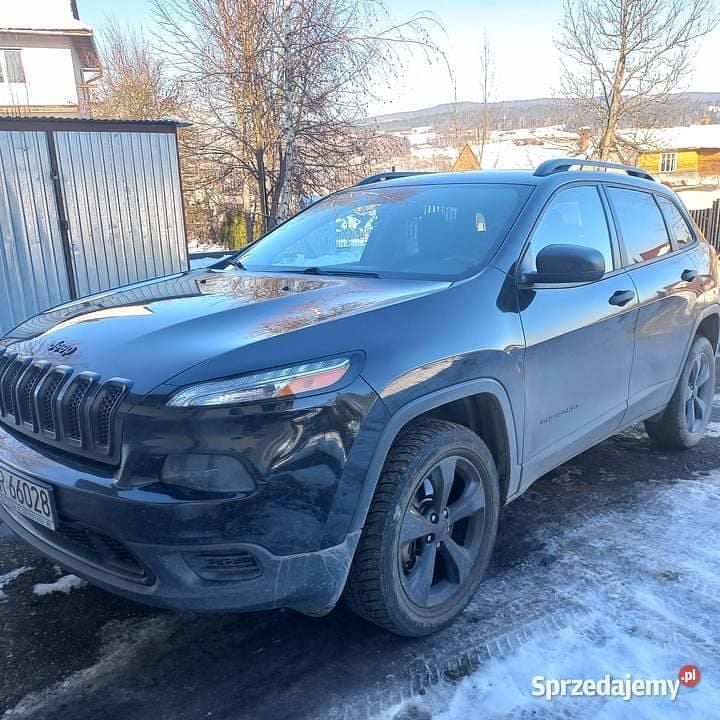 Używany Jeep Cherokee 2016 Czarny SUV