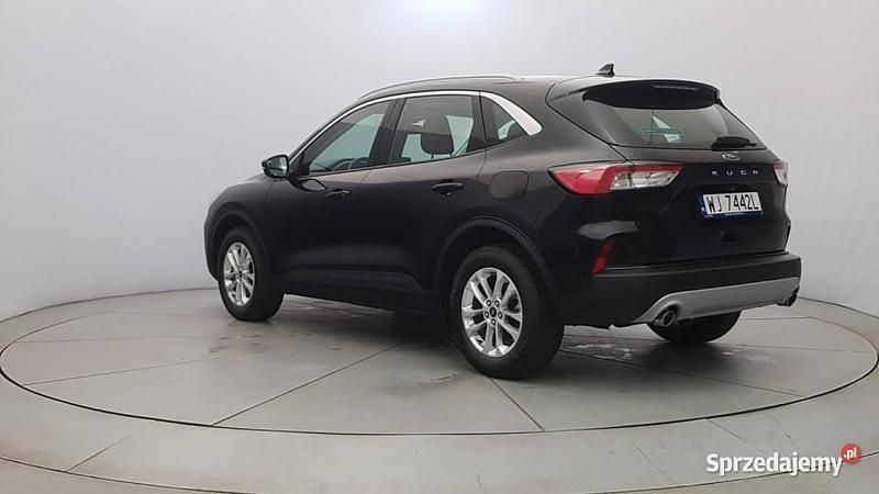 Używany Ford Kuga Titanium 150 KM (110 kW) 2023 Czarny SUV