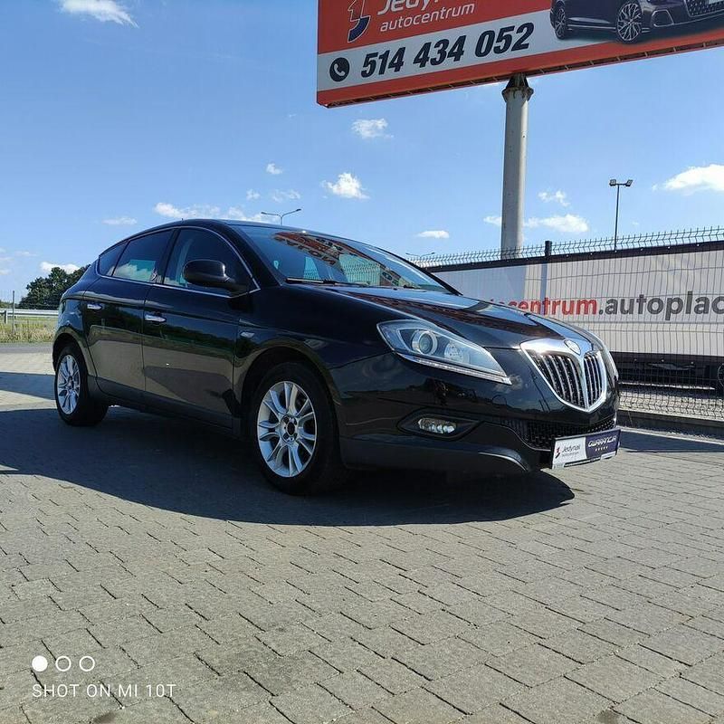 Czarny (metalik) Używany 2009 Lancia Delta Hatchback | 17 800 zł - Obraz 1/4