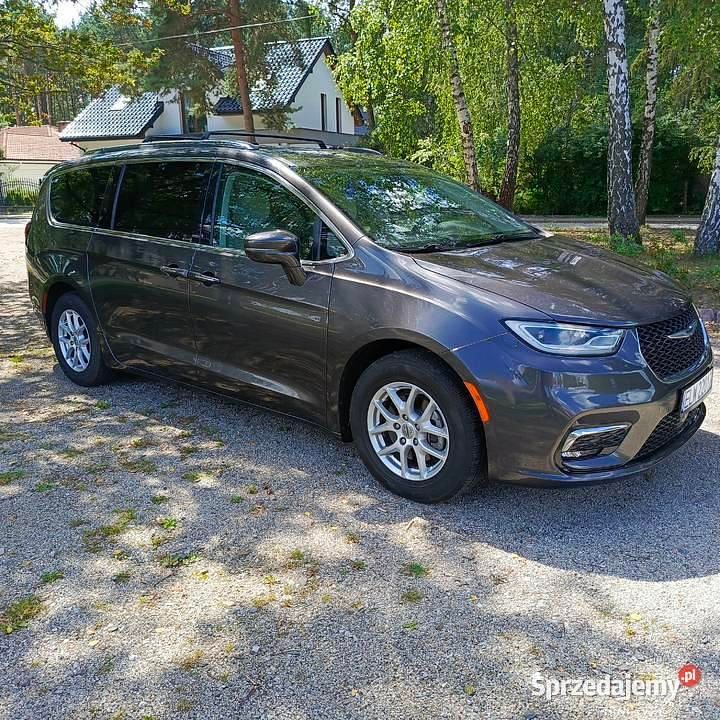 Używany Chrysler Pacifica 2021 Van