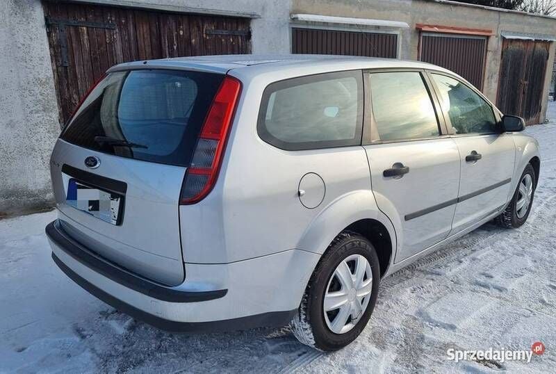 Używany Ford Focus 101 KM (74 kW) 2005 Kombi
