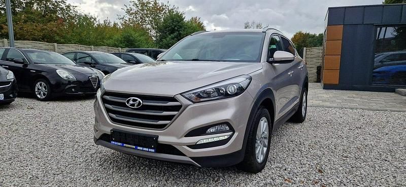 Używany Hyundai Tucson 116 KM (85 kW) 2016 Szary (metalik) SUV