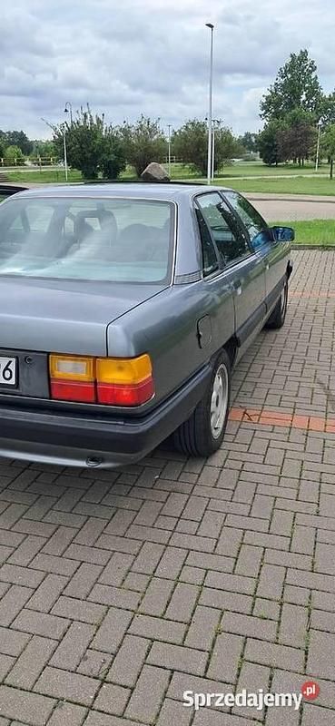 Używany Audi 100 1990